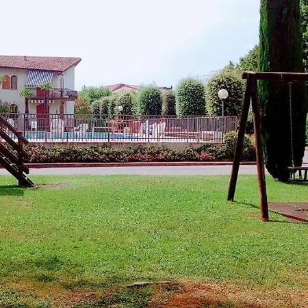 Apartament Casa Francesca Peschiera del Garda